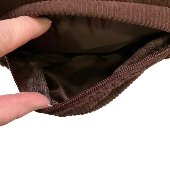 Justin Bieber x Tim Hortons Collab Tim Biebs Fanny Pack Brown Corduroy B… - Picture 11 of 16